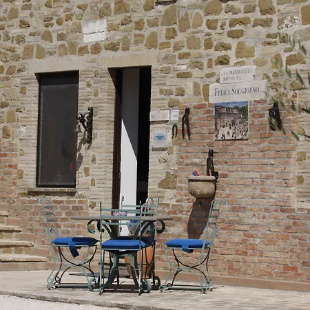 Casa rural Santa Maria Degli Ancillotti *
