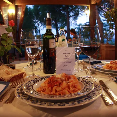 Santa Maria Degli Ancillotti Landhaus *