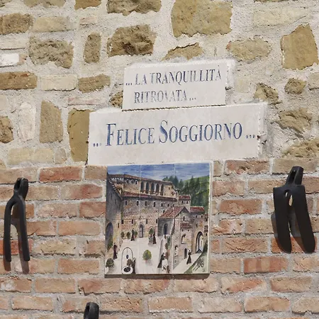 Santa Maria Degli Ancillotti Landhaus *