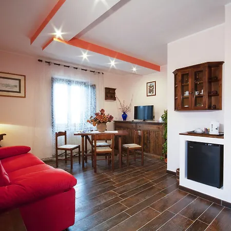 Landhaus Santa Maria Degli Ancillotti *